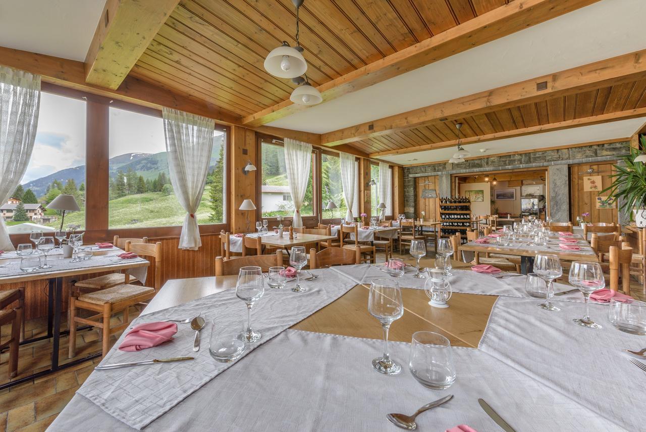 Au Bivouac de Napoléon et Spa Bourg-Saint-Pierre Extérieur photo